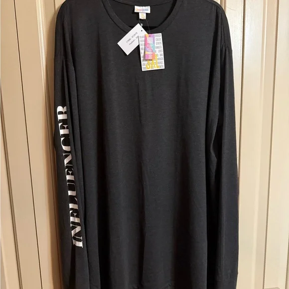 LuLaRoe Unisex Hudson Charcoal Tee 3XL NWT - Picture 2 of 4
